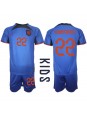 Otroški Nogometna dresi replika Nizozemska Denzel Dumfries #22 Gostujoči SP 2022 Kratek rokav (+ hlače)